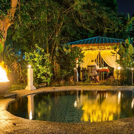 Bike And Tours Bed And Breakfast Lahad Datu Ngoại thất bức ảnh